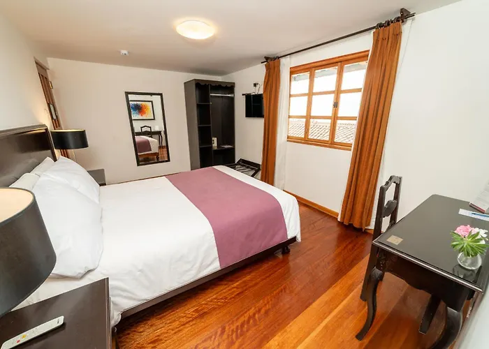 Illa Hotel